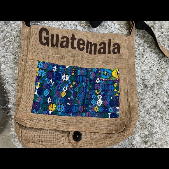 Beautiful Guatemalan Bag - Picture 1 of 4